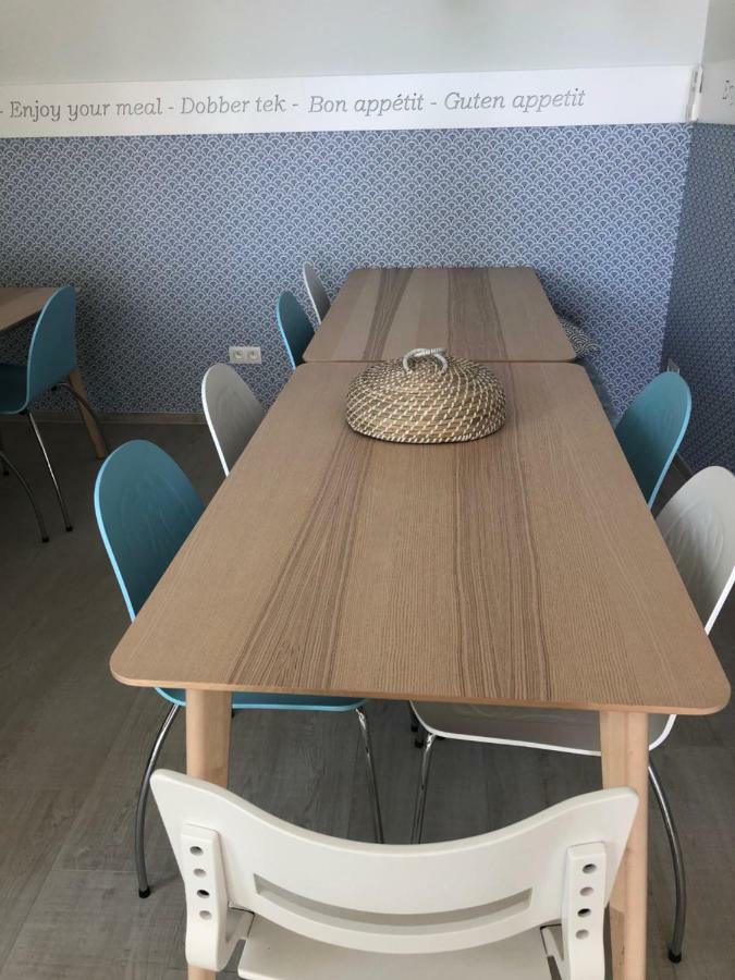 Villa Beline direct aan zee, verwarmd zwembad en sauna Tribanj-Kruscica Buitenkant foto
